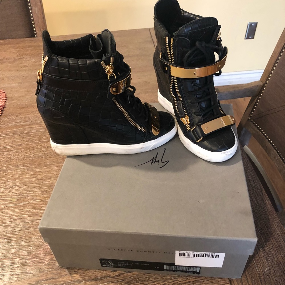 Shoes